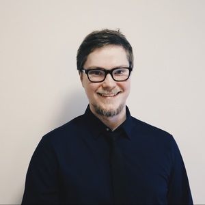 Meet your Posher, Thom